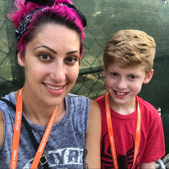 Our store helps us create memories! 💕🍩 - Picture 2 of 16